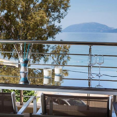 Eucalyptus Suite Sea View Karavómilosz Kültér fotó