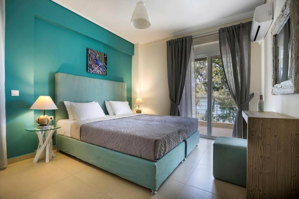 Eucalyptus Suite Sea View Karavómilosz Kültér fotó