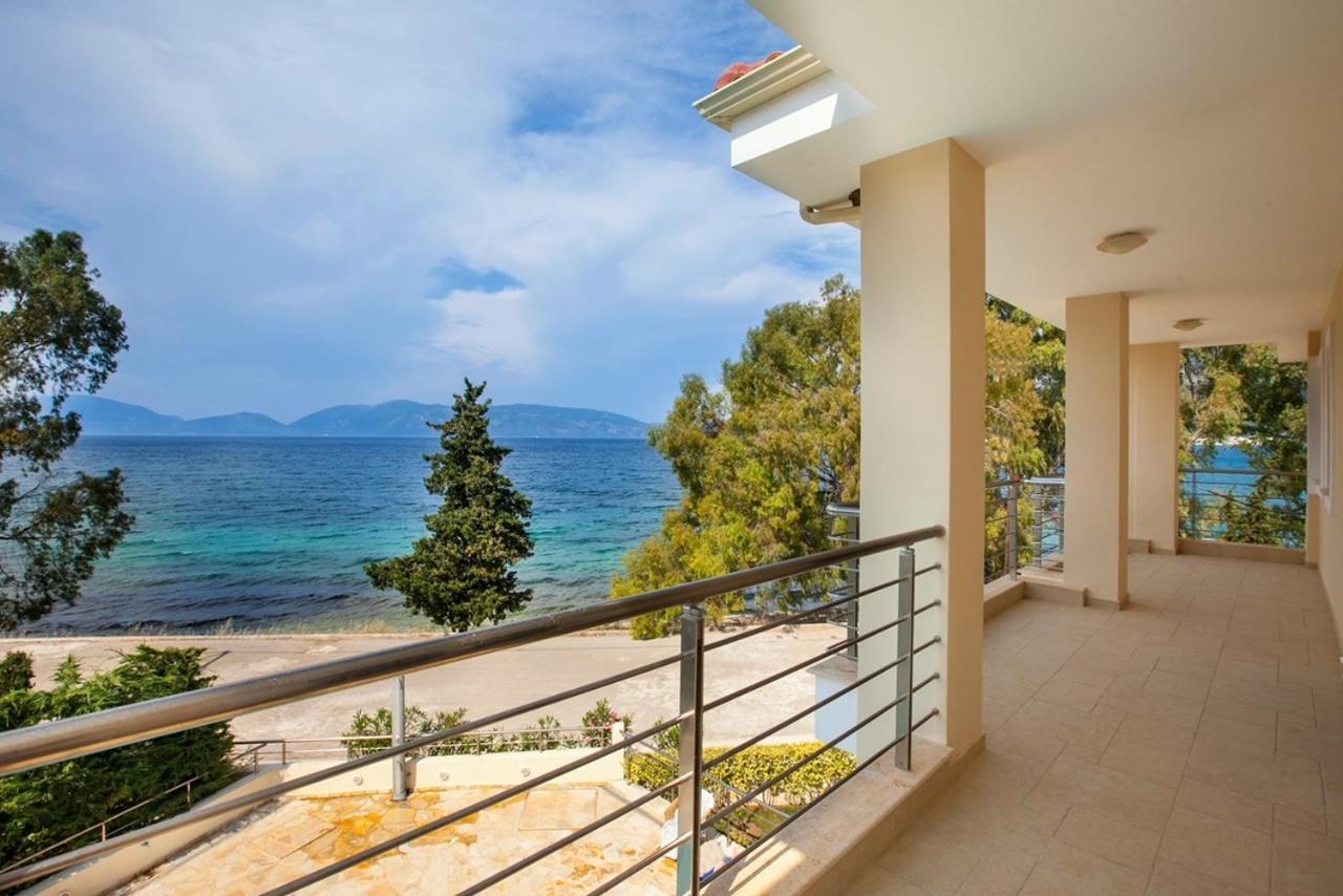 Eucalyptus Suite Sea View Karavómilosz Kültér fotó