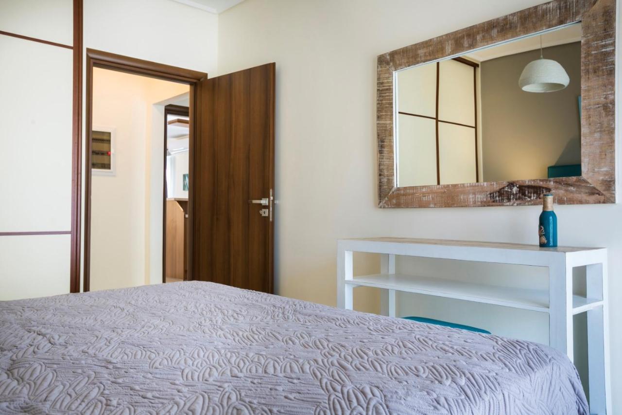 Eucalyptus Suite Sea View Karavómilosz Kültér fotó